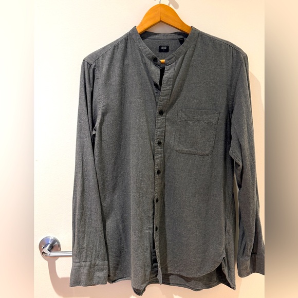 Band collar shirt by Uniqlo - Picture 1 of 3